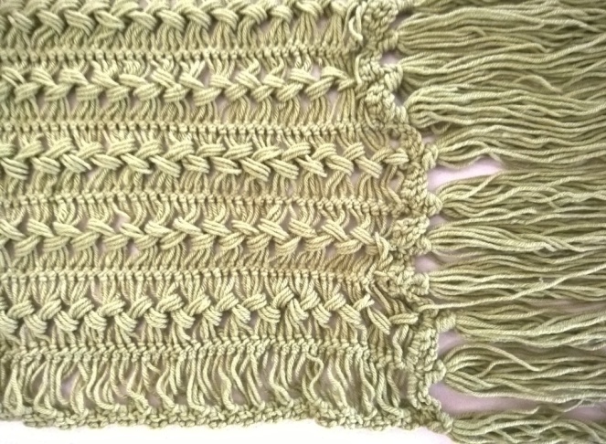 u-pin-scarf